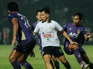 Liga 1: Diwarnai 3 Penalti dan 1 Kartu Merah, Persik Vs PSS Berakhir 4-4