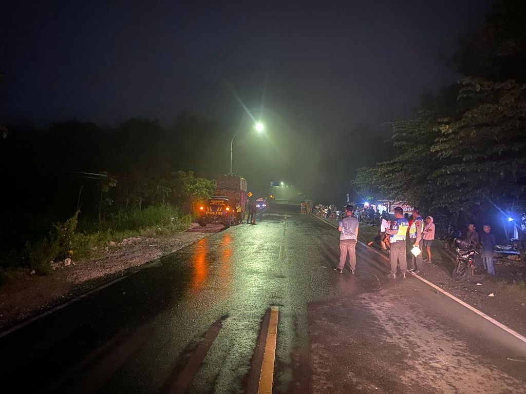 Tabrak Truk di Pracimantoro Wonogiri, Pemotor Asal Gunungkidul Tewas
