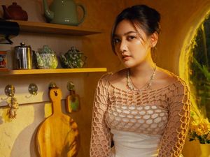 Meiska Senang Lagunya Jadi Favorit Anak Tongkrongan Meiska Senang Lagunya Jadi Favorit Anak Tongkrongan