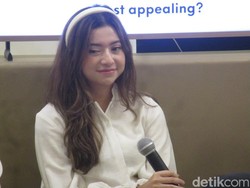 Trik Rizkina Nazar Atasi Jerawat On-Off