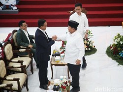 Prabowo: Mas Anies dan Muhaimin, Saya Tahu Senyum Anda Berat Sekali