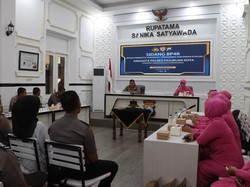 7 Anggota Polres Pasuruan Kota yang Akan Menikah Ikuti Sidang BP4R