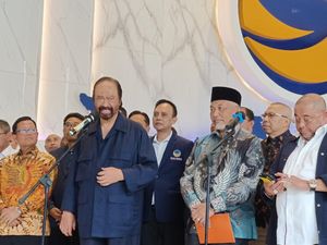 Paloh Belum Mau Bicara soal Usung Anies di Pilgub DKI