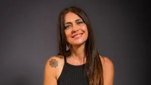 7 Foto Miss Universe Buenos Aires Berusia 60, Penampilan Awet Muda Jadi Viral