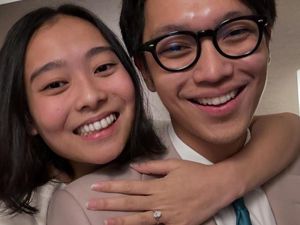Momen Brandon Salim Lamar Sang Pacar di Jepang Momen Brandon Salim Lamar Sang Pacar di Jepang