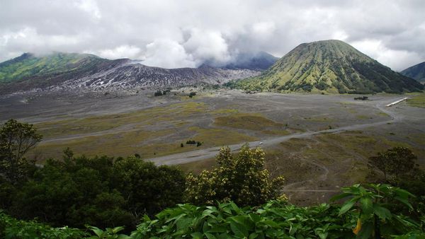 Gunung Bromo Ditutup Sementara