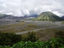 7 Spot Foto di Bromo Paling Estetik yang Bisa Diunggah ke Medsos