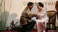 Momen Prabowo Hadiri HUT Adik Ibu Tien Soeharto