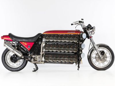 Potret Motor Kawasaki 48 Silinder