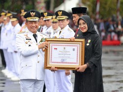 Raih Satyalancana, Bupati Banyuwangi: Penyemangat untuk Bekerja Lebih Baik