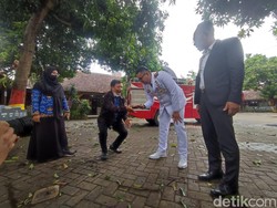 Serangan Ulat Bulu Ganggu Kegiatan Belajar SDN Kranggan 3 Kota Mojokerto