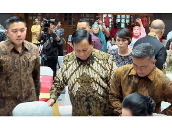 Momen Prabowo-Titiek Hadiri HUT ke-87 Adik Tien Soeharto