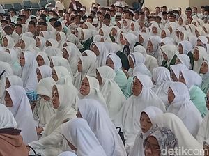 1.855 Calon Haji di Indramayu Diberangkatkan Tahun Ini 1.855 Calon Haji di Indramayu Diberangkatkan Tahun Ini