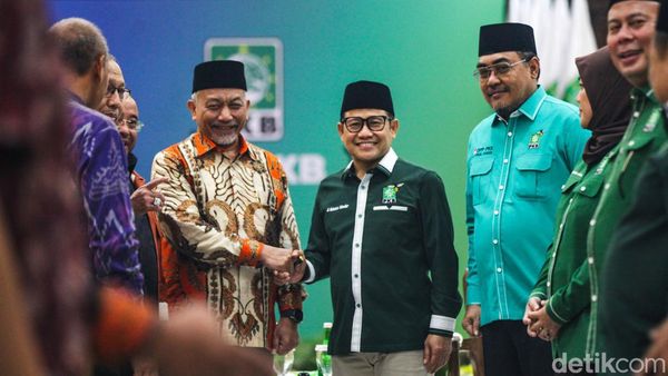 Semringah Cak Imin Sambut Elite PKS di Markas PKB