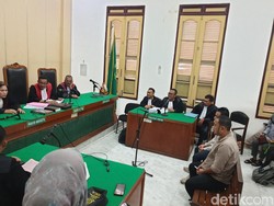 Kesaksian Polisi di Sidang Azlansyah: Uang Itu Mau Dibagikan ke Bawaslu-KPU