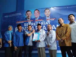 Yan Anton Dukung Mantan Wabup Slamet Maju Pilkada Banyuasin 2024