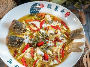 Sup Ikan Kuah Asin Suan Cai Yu bisa Ditemukan di Resto Jaksel Ini Sup Ikan Kuah Asin Suan Cai Yu bisa Ditemukan di Resto Jaksel Ini