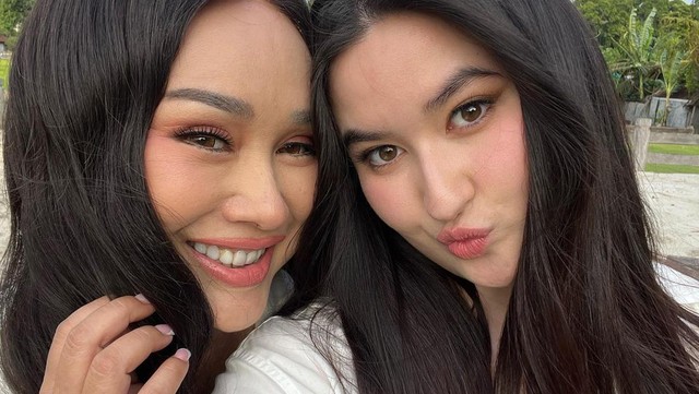 Stephanie Poetri Pilih Childfree, Begini Reaksi Titi DJ saat Ditanya soal Cucu