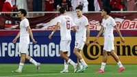 Korsel bisa menyetarakan angka akibat bunuh diri Komang Teguh menit ke-45+1. Sebelum jeda, Indonesia bisa kembali memimpin usai Struick bikin brace di menit ke-45+5. Zhizhao Wu/Getty Images