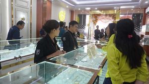 Berburu Emas Batangan di Bali Kini Makin Mudah