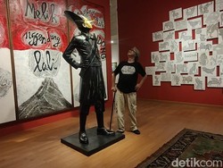 Melihat Pameran Butet Kartaredjasa Melik Nggendong Lali di Galeri Nasional