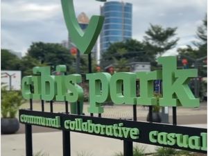 Panduan ke Cibis Park Naik KRL, Transjakarta, MRT Tempat Healing Gratis