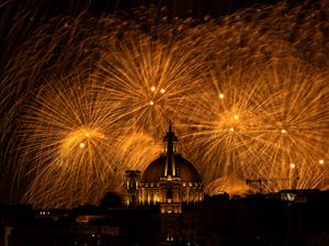 Gemerlap Festival Kembang Api di Langit Malta