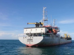KKP Hentikan Operasional Kapal Keruk Pasir Tanpa Dokumen di Lamongan