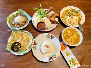 Lawasan : Nikmat Poll! Makan Soto dan Mendoan dengan Suasana Jawa Asri