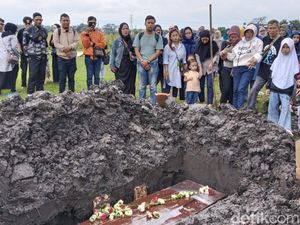 Maaf Keluarga Usai Curigai Suami Rini Mariany Dalang Pembunuhan