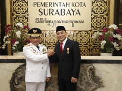 Jurus Eri Cahyadi Bawa Surabaya Jadi Kota dengan Kinerja Terbaik Se-RI