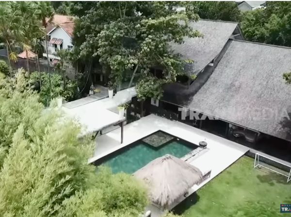 10 Potret Rumah Mewah Mewah Indah Kalalo di Bali, Ada Villa di Dalam