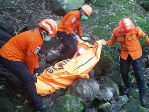 Nenek di Sikka Ditemukan Tewas Setelah Hilang 9 Hari