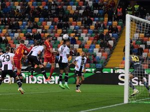 Udinese Vs Roma Dilanjutkan, I Lupi Menang 2-1 Udinese Vs Roma Dilanjutkan, I Lupi Menang 2-1