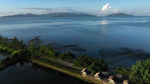 Wisata Pulau Padamarang dan Pantai Shaka di Kolaka