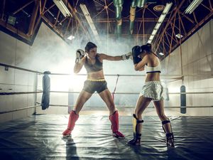 Tinju Amatir Ngetren di Kalangan Artis, Dokter Saraf Wanti-wanti Risikonya ke Otak