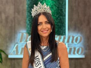 Wanita 60 Tahun Viral Jadi Kontestan Miss Universe Tertua, Beri Tips Awet Muda Wanita 60 Tahun Viral Jadi Kontestan Miss Universe Tertua, Beri Tips Awet Muda