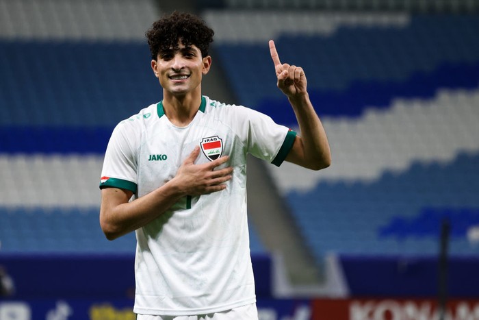 AL WAKRAH, QATAR - APRIL 26: Ali Jasim Elaibi #7 of Iraq celebrates his goal during the AFC U23 Asian Cup Quarter Final match between Iraq and Vietnam at Al Janoub Stadium on April 26, 2024 in Al Wakrah, Qatar.  (Photo by Zhizhao Wu/Getty Images)