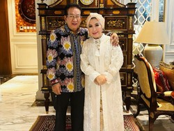 Akan Dinikahi Anwar Fuady, Wiwiet Tatung: Jatuh Cinta Nggak Pandang Umur