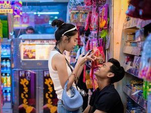 Jiera Cosmetics Akhiri Kerjasama dengan Azizah Salsha Setelah Isu Selingkuh Jiera Cosmetics Akhiri Kerjasama dengan Azizah Salsha Setelah Isu Selingkuh