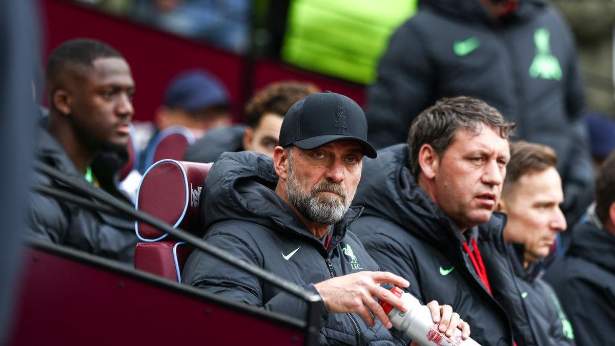 Juergen Klopp tidak mood bicara soal peluang juara (NurPhoto via Getty Images/NurPhoto)