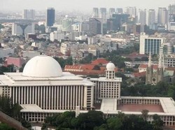 Masjid Istiqlal Sediakan Lahan Parkir bagi Jemaat Katedral Saat Misa Natal