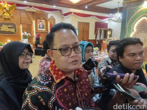 Gus Muhdlor Ditahan KPK, Ini Plt Bupati Sidoarjo yang Ditunjuk Gus Muhdlor Ditahan KPK, Ini Plt Bupati Sidoarjo yang Ditunjuk