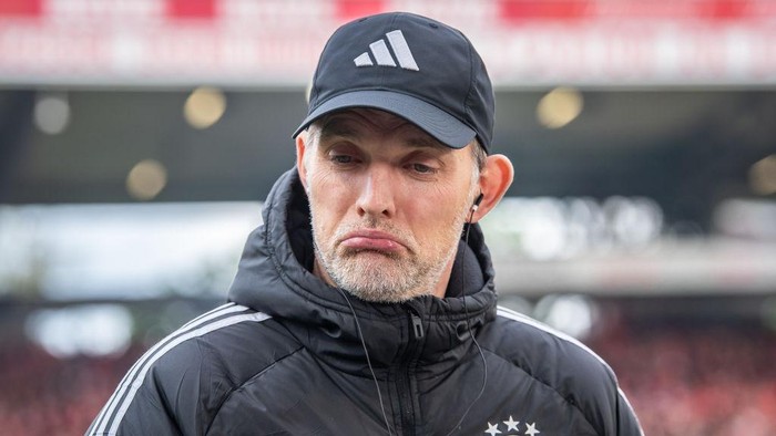 BERLIN, GERMANY - APRIL 20: Coach Thomas Tuchel of FC Bayern München prior the Bundesliga match between 1. FC Union Berlin and FC Bayern München at An der Alten Foersterei on April 20, 2024 in Berlin, Germany. (Photo by Luciano Lima/Getty Images)