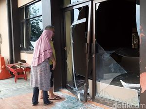 10 Kecamatan di Tasikmalaya Terdampak Guncangan Gempa M 6.5 Garut 10 Kecamatan di Tasikmalaya Terdampak Guncangan Gempa M 6.5 Garut