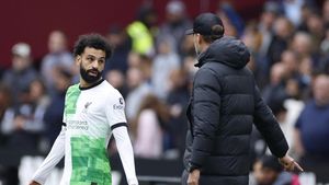 Momen Salah Kesal sama Klopp