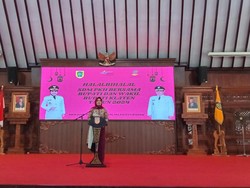 Graduasikan 5 KPM PKH, Bupati Klaten Dorong Terus Tekan Angka Kemiskinan