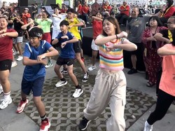 Cara Unik Ilmuwan Menjelaskan Sains Menggunakan Tarian, Jadi Lebih Mudah Dipahami?