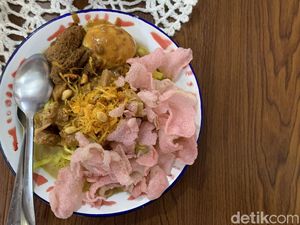 Samande Kuliner Minang yang Menggoyang Lidah Warga Bandung Samande Kuliner Minang yang Menggoyang Lidah Warga Bandung