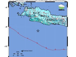 12 Rumah di Ciamis Rusak Akibat Gempa M 6,2, 4 Keluarga Mengungsi 12 Rumah di Ciamis Rusak Akibat Gempa M 6,2, 4 Keluarga Mengungsi